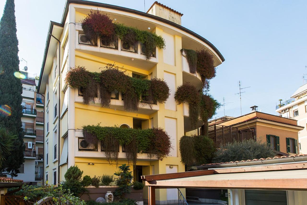 Patrizia Romana Palace Bagian luar foto