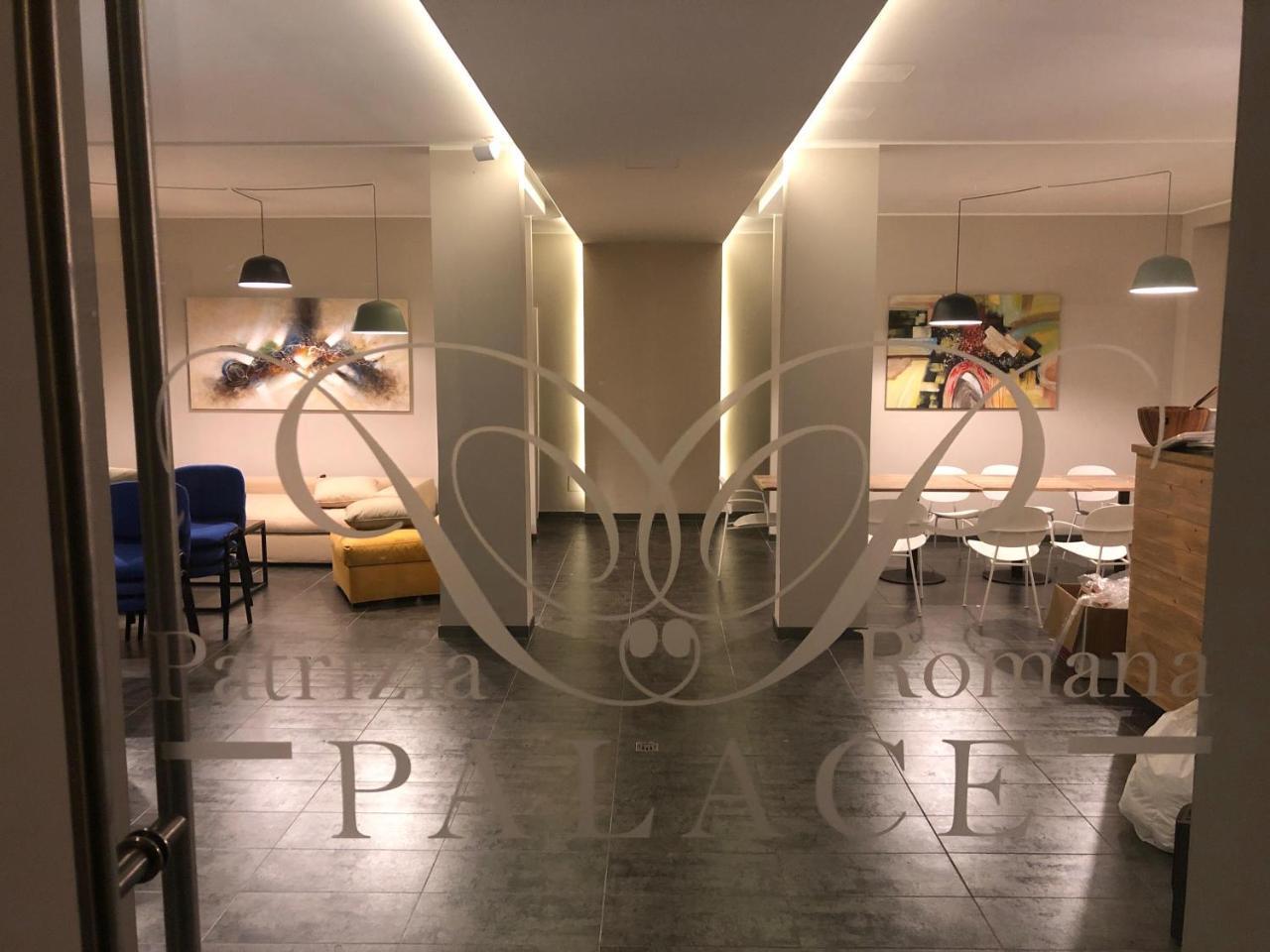 Patrizia Romana Palace Bagian luar foto